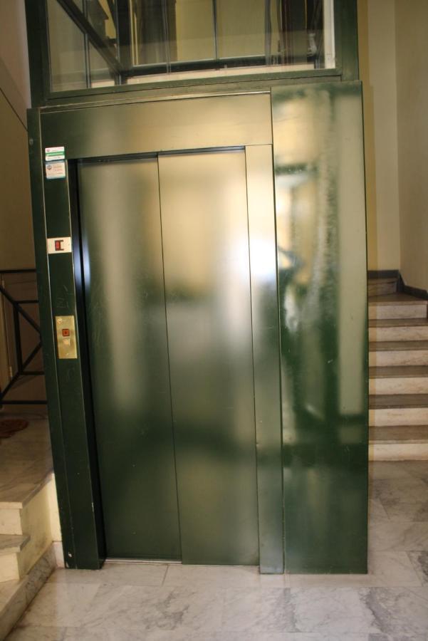 Colosseum New Charming Apartment Rome Extérieur photo